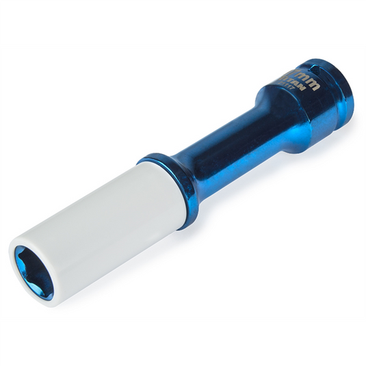 TITAN 1/2